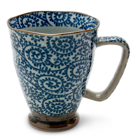 Tako Karakusa 12 ounce floral mug